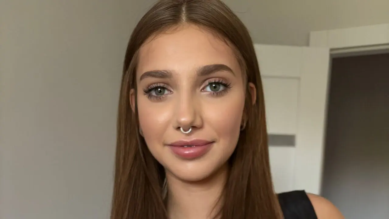 EmmaWhilson's Hot Anal