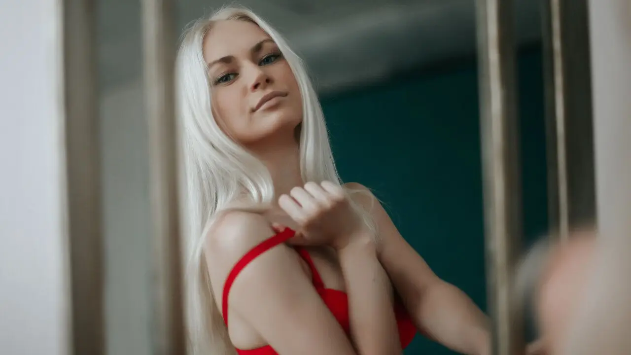 HollyCatGirl's Hot Anal
