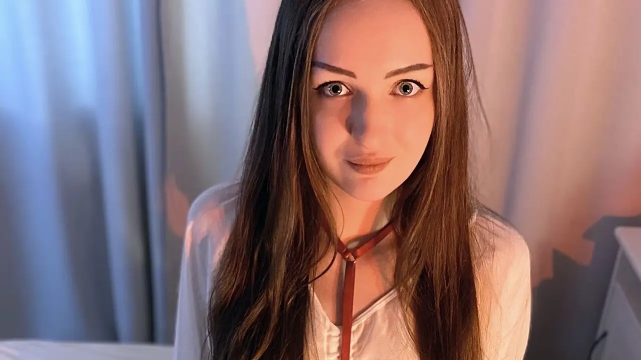 MaisieFoster's Hot Anal